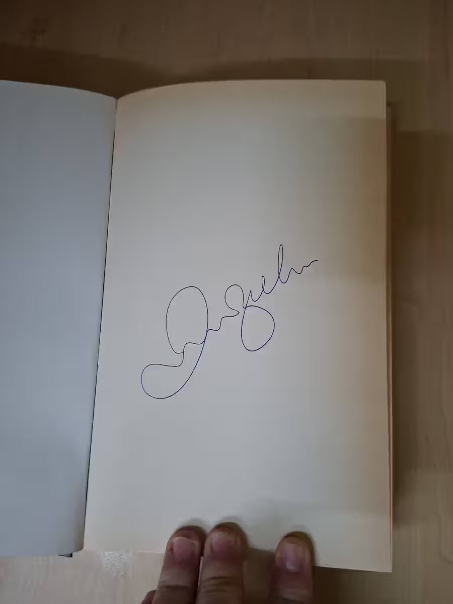 David Beckham My Side Autobiography 2003 HarperCollins Signed Hardback Collectible (Second-Hand)