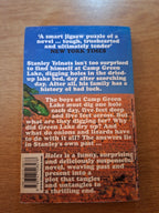 Holes – Louis Sachar (Second-Hand)