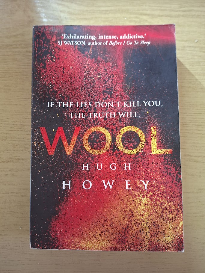 Wool by Hugh Howey (Second Hand Book)
