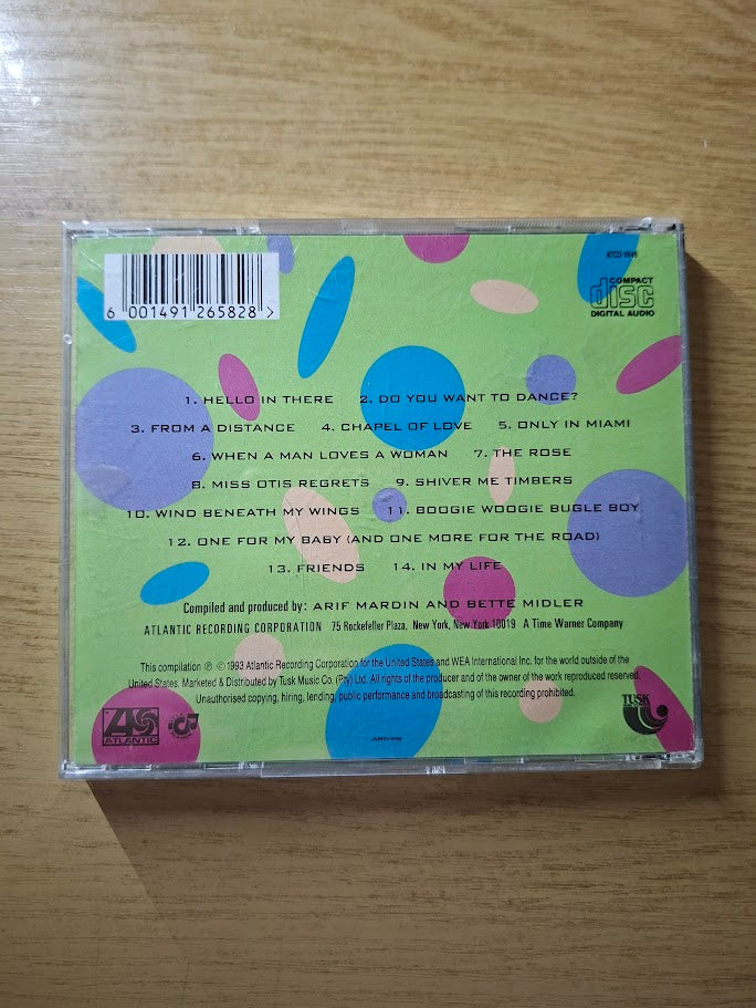 Bette Midler – Experience The Divine (Greatest Hits) (Second Hand CD)