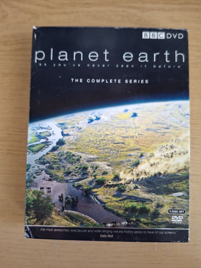 BBC Planet Earth – The Complete Series (David Attenborough, 5-Disc DVD Box Set, Second-Hand)