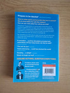 Freakonomics: A Rogue Economist Explores the Hidden Side of Everything – Steven D. Levitt & Stephen J. Dubner (2006 Paperback, Second-Hand Book)