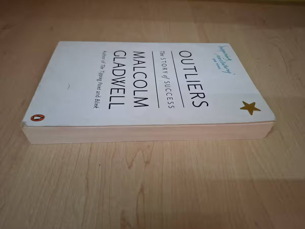 Outliers: The Story of Success  Malcolm Gladwell (Paperback) (Second-Hand)