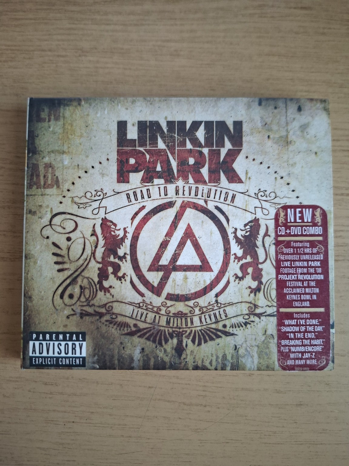 Linkin Park – Road to Revolution: Live at Milton Keynes (CD + DVD) – Second-Hand