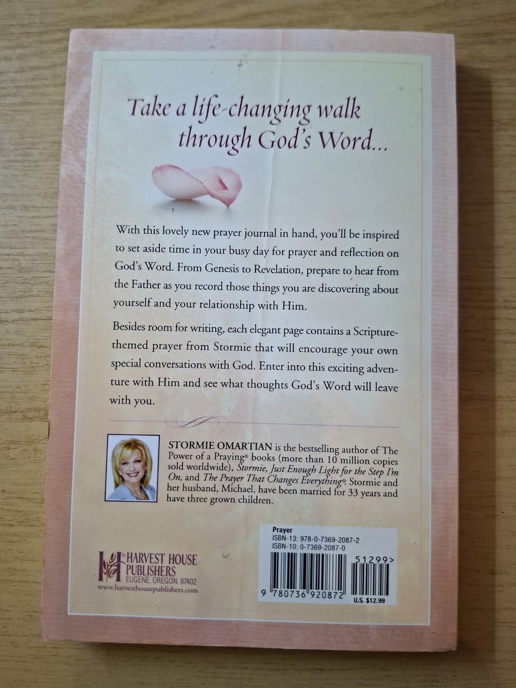 Praying Through the Bible: A Prayer Journal (Second-Hand)