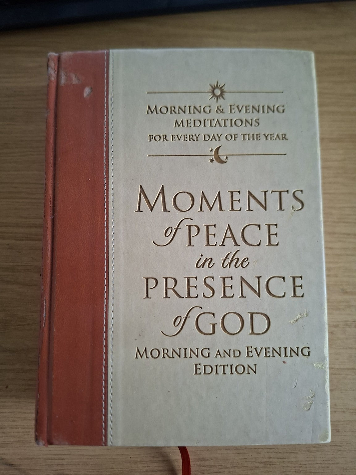 Moments of Peace in the Presence of God – Morning and Evening Edition (Second-Hand)