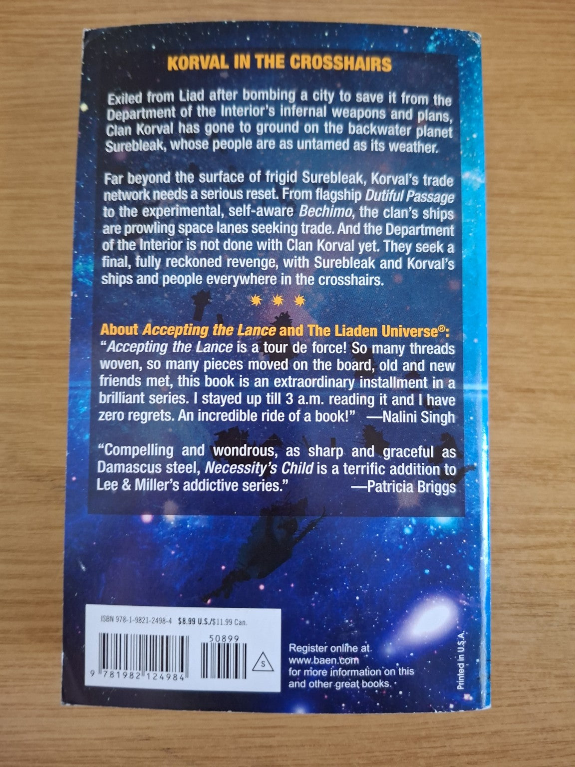 Accepting the Lance – Sharon Lee &amp; Steve Miller (Second-Hand)