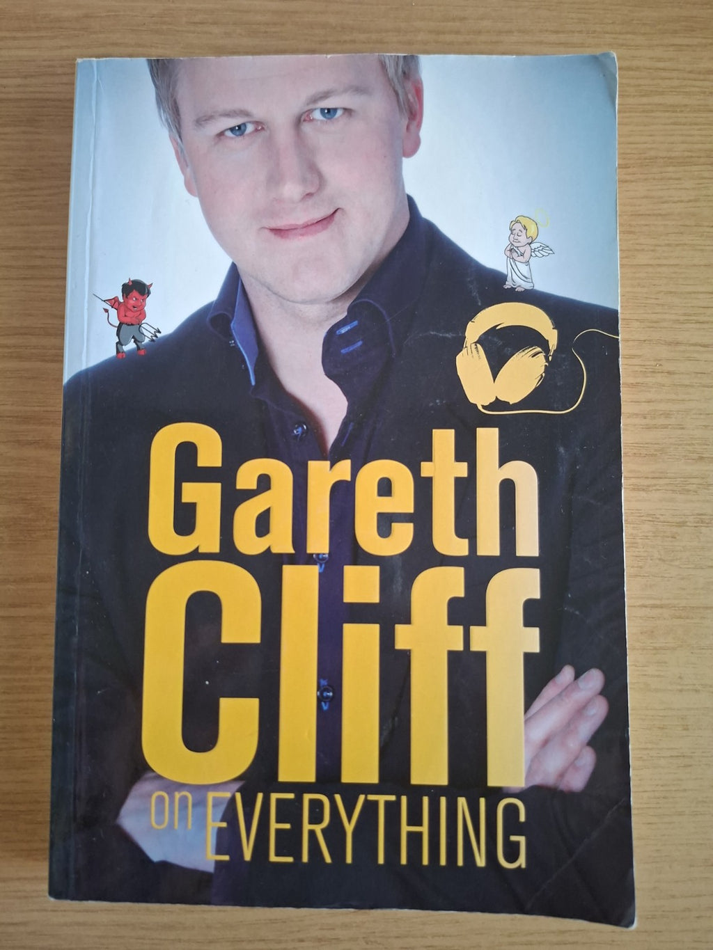 Gareth Cliff on Everything – Gareth Cliff (Second-Hand)
