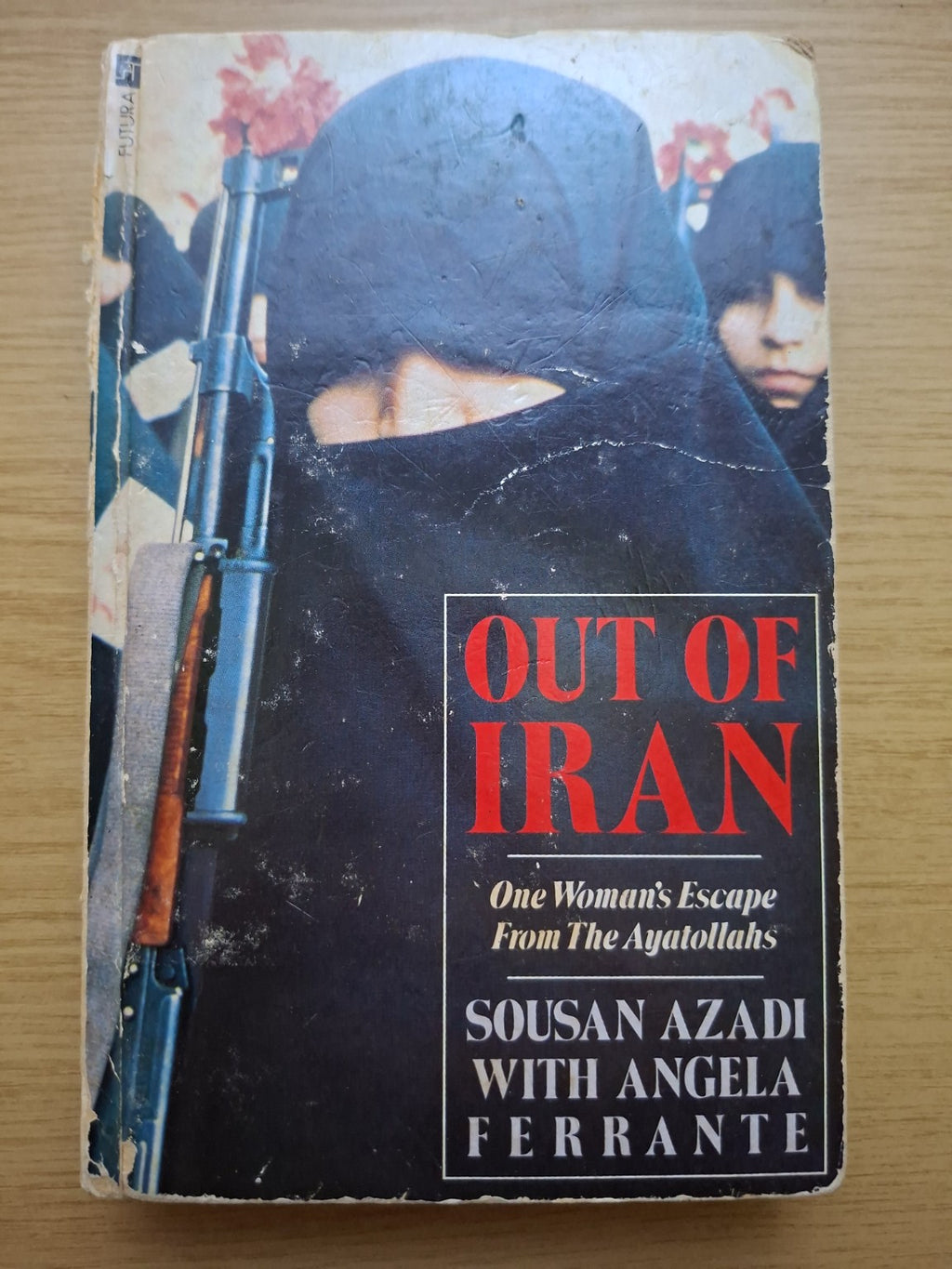 Out of Iran – Sousan Azadi (Second-Hand)