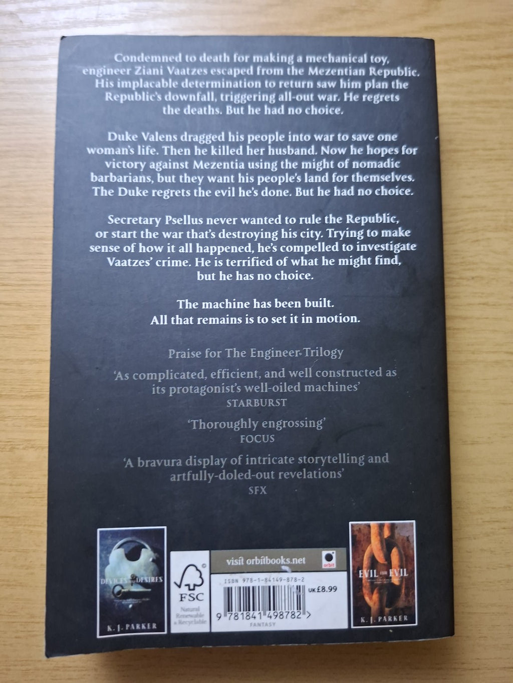 The Escapement – K. J. Parker (Second-Hand)