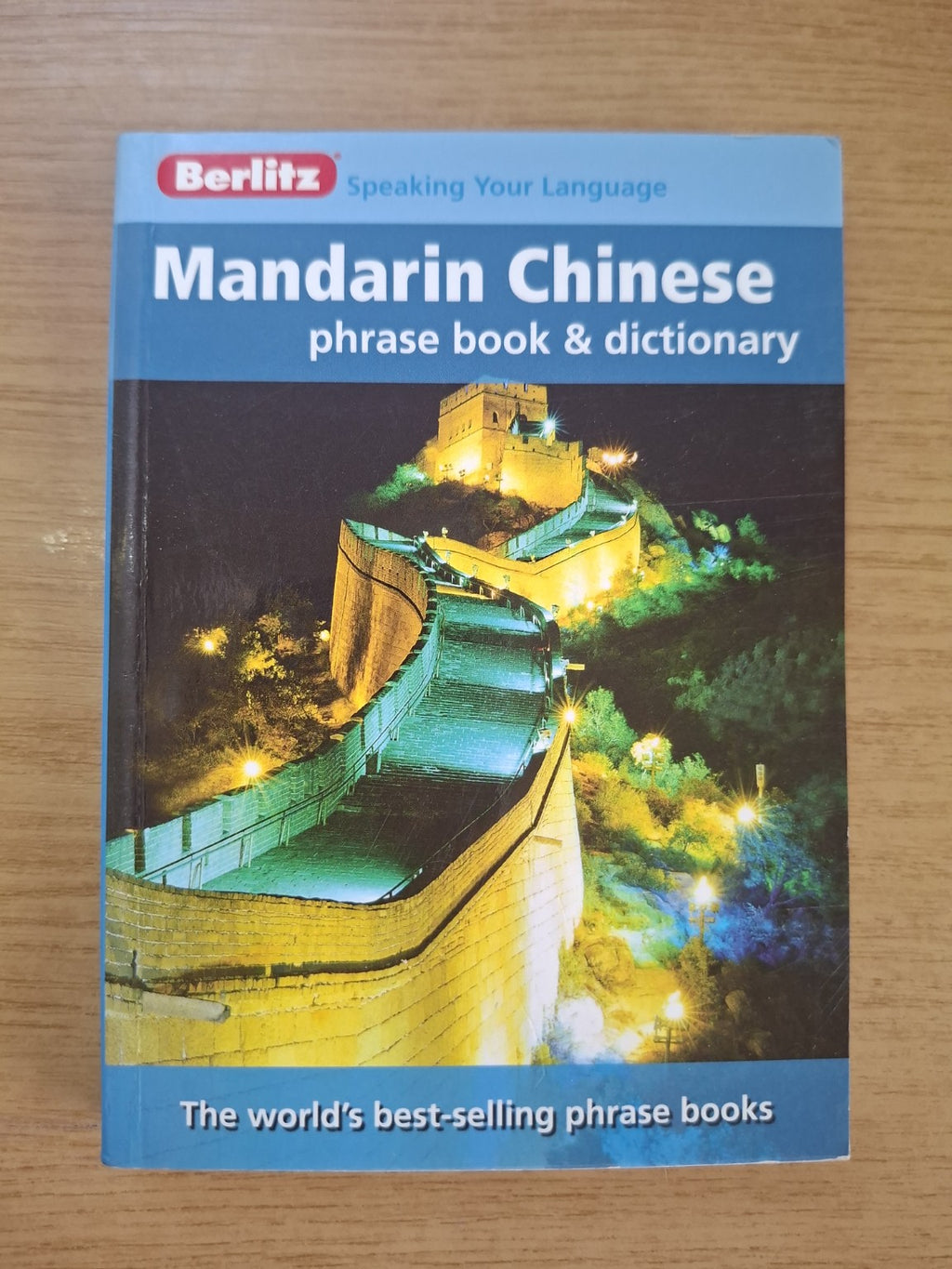 Mandarin Chinese Phrase Book & Dictionary – Berlitz (Second Hand Book)