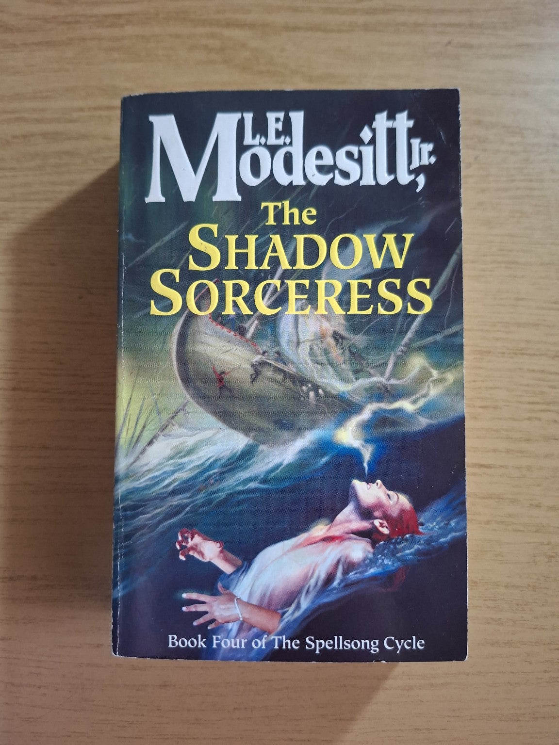 The Shadow Sorceress – L.E. Modesitt Jr. (Second Hand Book)