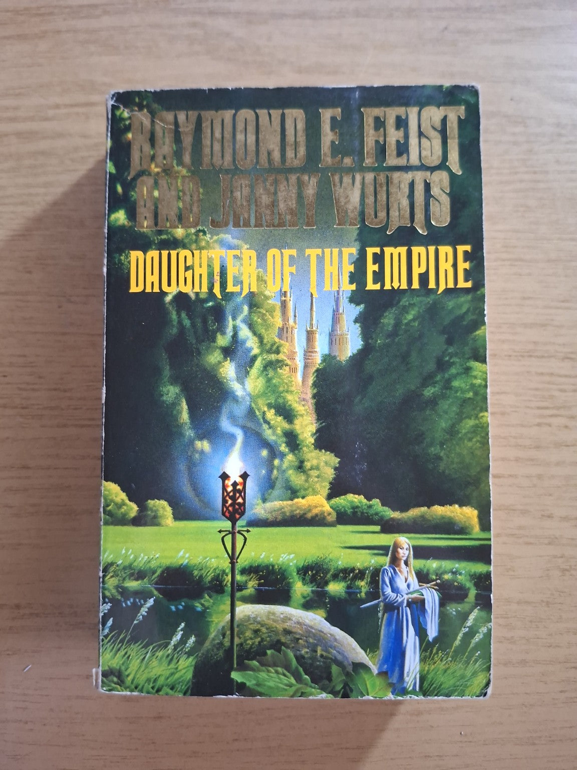 Daughter of the Empire – Raymond E. Feist & Janny Wurts (Second Hand Book)